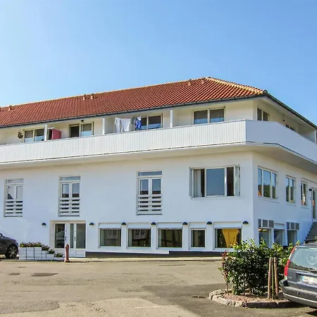 Lägenhet 1 Bedroom Amazing In *