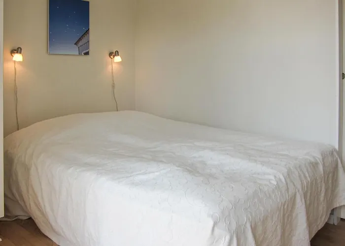 Lägenhet 1 Bedroom Amazing In Gudhjem